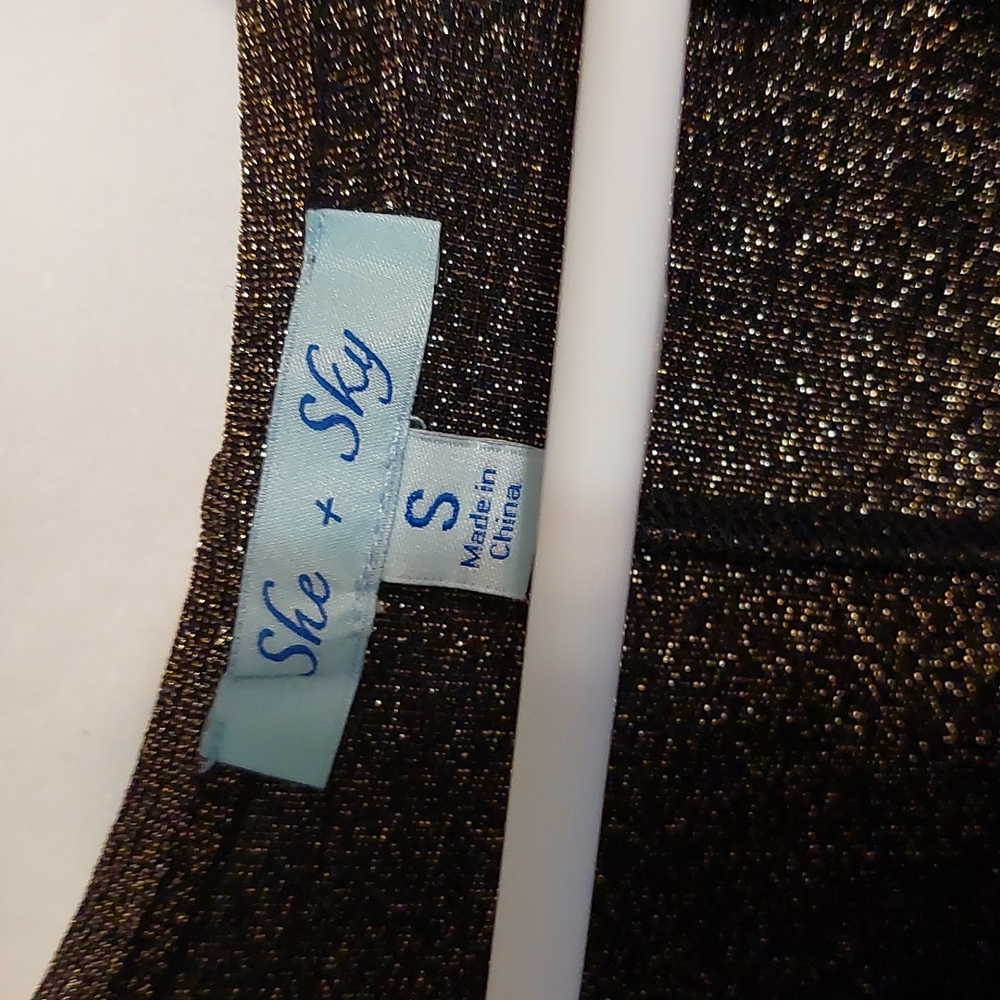 Dress - Picture 3 of 3
